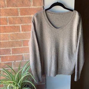 Cashmere Sweater | Tan | Size Medium/Large